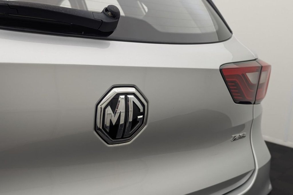 USED 2019 69 MG MG ZS 1.5 VTi-TECH Excite SUV 5dr Petrol Manual Euro 6 (s/s) (106 ps) Car Play, Sensors, 17" Alloys