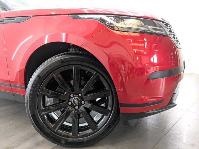 View our LAND ROVER RANGE ROVER VELAR
