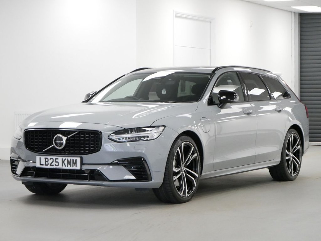 2025 Volvo V90