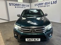 USED 2017 17 TOYOTA HI-LUX 2.4 D-4D Invincible Pickup Double Cab 4dr Diesel Manual 4WD Euro 6 (TSS, 3.5t) (150 ps) REVERSE CAMERA+TOW BAR