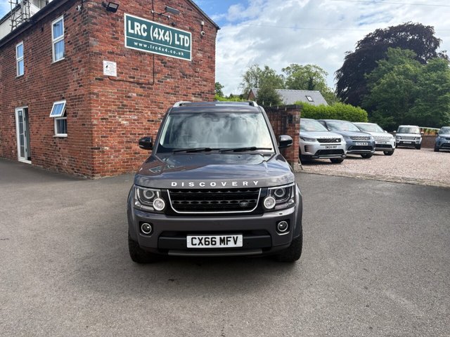 View our LAND ROVER DISCOVERY 4