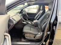 USED 2018 18 JAGUAR E-PACE 2.0 D150 R-Dynamic Euro 6 (s/s) 5dr WIDE SCREEN REAR CAM ULEZ