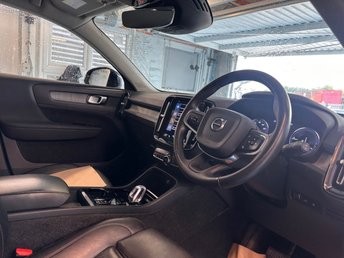 View our VOLVO XC40