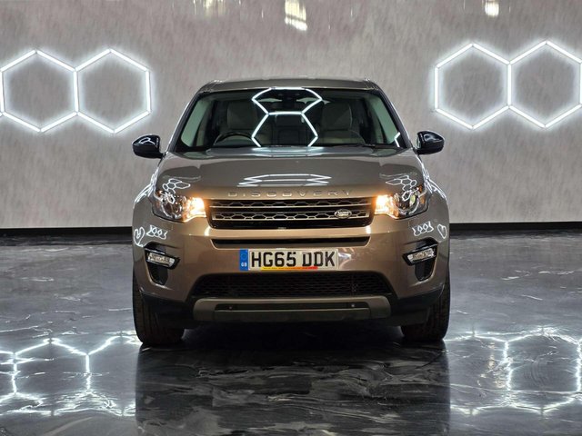 View our LAND ROVER DISCOVERY SPORT