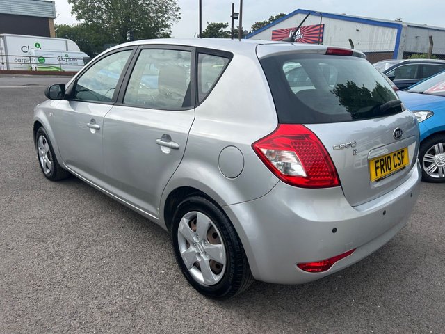 View our KIA CEED