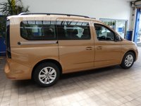 USED 2022 VOLKSWAGEN CADDY MAXI 2.0 TDI Life MPV 5dr Diesel Manual Euro 6 (s/s) (122 ps) 7 SEAT CARPLAY CRUISE CONTROL PARKING CAMERA PARKING SENSORS 1 OWNER SERVICE HISTORY WARRANTY