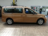 USED 2022 VOLKSWAGEN CADDY MAXI 2.0 TDI Life MPV 5dr Diesel Manual Euro 6 (s/s) (122 ps) 7 SEAT CARPLAY CRUISE CONTROL PARKING CAMERA PARKING SENSORS 1 OWNER SERVICE HISTORY WARRANTY