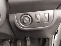 USED 2020 20 DACIA SANDERO STEPWAY 0.9 TCe Comfort Hatchback 5dr Petrol Manual Euro 6 (s/s) (90 ps) SUV ONLY 14,425 MILES FROM NEW