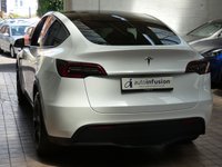 USED 2022 72 TESLA MODEL Y SUV 5dr Electric Auto RWD (346 ps) STUNNING EXAMPLE SUNROOF SAT NAV LEATHER HEATED SEATS PARKING CAMERA CRUISE CONTROL 1 OWNER WARRANTY