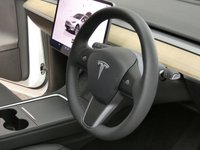 USED 2022 72 TESLA MODEL Y SUV 5dr Electric Auto RWD (346 ps) STUNNING EXAMPLE SUNROOF SAT NAV LEATHER HEATED SEATS PARKING CAMERA CRUISE CONTROL 1 OWNER WARRANTY