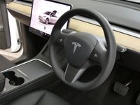 USED 2022 72 TESLA MODEL Y SUV 5dr Electric Auto RWD (346 ps) STUNNING EXAMPLE SUNROOF SAT NAV LEATHER HEATED SEATS PARKING CAMERA CRUISE CONTROL 1 OWNER WARRANTY