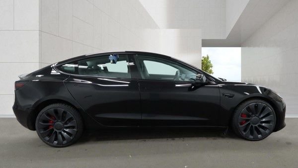 View our TESLA MODEL 3 PERFORMANCE