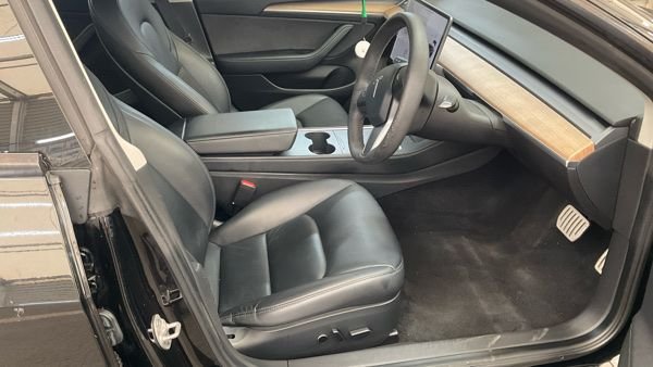 USED 2021 21 TESLA MODEL 3 PERFORMANCE (Dual Motor) Performance Saloon 4dr Electric Auto 4WDE (Performance Upgrade) (449 bhp) 