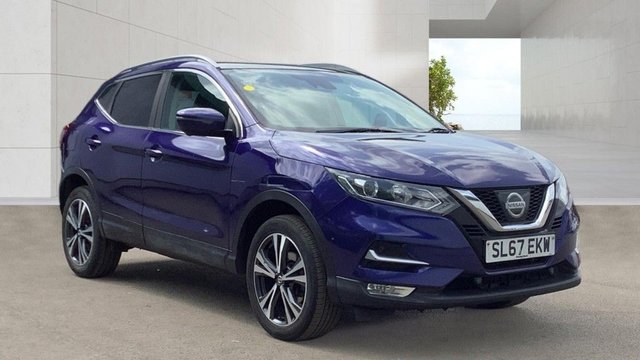View our NISSAN QASHQAI