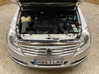 USED 2014 63 SSANGYONG REXTON 2.0 e-XDi EX SUV 5dr Diesel T-Tronic 4WD Euro 5 (155 ps) 32,893 MILES ONLY TWO OWNERS EXC CONDITION
