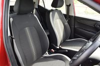 USED 2022 72 HYUNDAI I10 1.0 SE Hatchback 5dr Petrol Manual Euro 6 (s/s) (67 ps) ONLY 11250 MILES FROM NEW !!