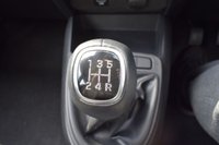 USED 2022 72 HYUNDAI I10 1.0 SE Hatchback 5dr Petrol Manual Euro 6 (s/s) (67 ps) ONLY 11250 MILES FROM NEW !!