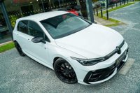 USED 2025 25 VOLKSWAGEN GOLF 2.0 TSI R Black Edition DSG 4Motion Euro 6 (s/s) 5dr Immaculate Example|Adelaide 19