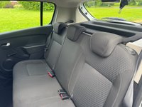 USED 2019 19 DACIA SANDERO 0.9 TCe Comfort Hatchback 5dr Petrol Manual Euro 6 (s/s) (90 ps) F/D/S/H - 2 Keys - LEZ - BT