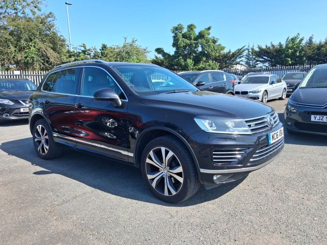 View our VOLKSWAGEN TOUAREG