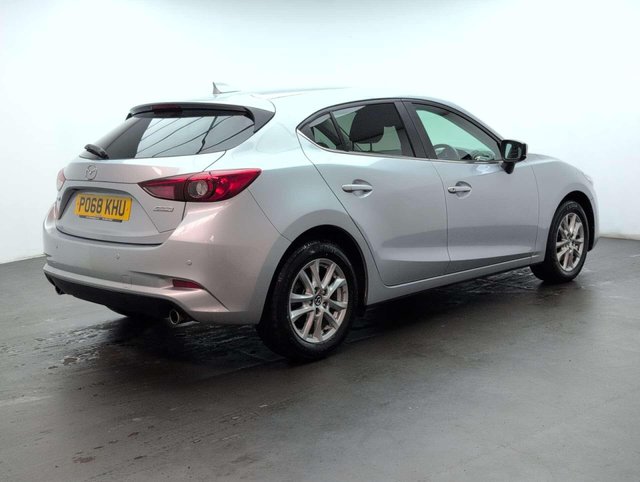 USED 2018 68 MAZDA 3 2.0 Mazda3 SE-L Nav 5dr CLICK+COLLECT / HOME DELIVERY