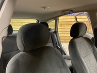 USED 2002 02 FORD FOCUS 1.6i 16v Ghia Hatchback 5dr Petrol Manual (163 g/km, 99 bhp) 80,137 MILES ONLY TWO LOCAL OWNERS EXC CONDITION
