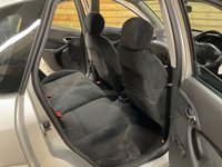 USED 2002 02 FORD FOCUS 1.6i 16v Ghia Hatchback 5dr Petrol Manual (163 g/km, 99 bhp) 80,137 MILES ONLY TWO LOCAL OWNERS EXC CONDITION