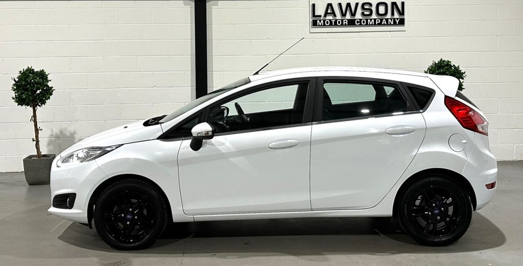 USED 2017 17 FORD FIESTA 1.0T EcoBoost Zetec Hatchback 5dr Petrol Manual Euro 6 (s/s) (100 ps) 