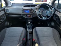USED 2015 15 TOYOTA YARIS 1.5 VVT-h Icon Hatchback 5dr Petrol Hybrid E-CVT Euro 6 (101 ps) Comprehensive Service History  |  Only 2 Owners From Brand New  |  Set of 2 Keys