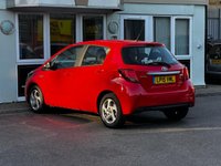 USED 2015 15 TOYOTA YARIS 1.5 VVT-h Icon Hatchback 5dr Petrol Hybrid E-CVT Euro 6 (101 ps) Comprehensive Service History  |  Only 2 Owners From Brand New  |  Set of 2 Keys