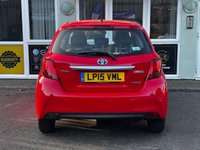 USED 2015 15 TOYOTA YARIS 1.5 VVT-h Icon Hatchback 5dr Petrol Hybrid E-CVT Euro 6 (101 ps) Comprehensive Service History  |  Only 2 Owners From Brand New  |  Set of 2 Keys