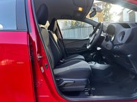 USED 2015 15 TOYOTA YARIS 1.5 VVT-h Icon Hatchback 5dr Petrol Hybrid E-CVT Euro 6 (101 ps) Comprehensive Service History  |  Only 2 Owners From Brand New  |  Set of 2 Keys