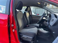 USED 2015 15 TOYOTA YARIS 1.5 VVT-h Icon Hatchback 5dr Petrol Hybrid E-CVT Euro 6 (101 ps) Comprehensive Service History  |  Only 2 Owners From Brand New  |  Set of 2 Keys