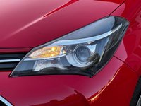 USED 2015 15 TOYOTA YARIS 1.5 VVT-h Icon Hatchback 5dr Petrol Hybrid E-CVT Euro 6 (101 ps) Comprehensive Service History  |  Only 2 Owners From Brand New  |  Set of 2 Keys