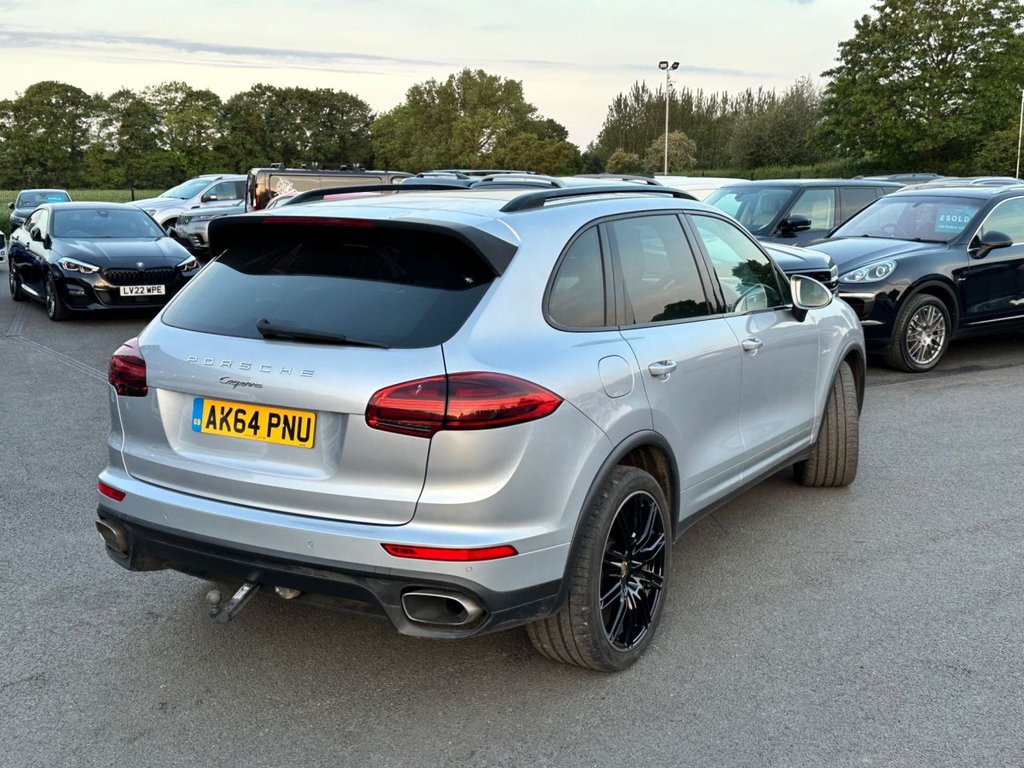 USED 2014 64 PORSCHE CAYENNE 3.0 TD V6 SUV 5dr Diesel TiptronicS 4WD Euro 6 (s/s) (262 ps) 