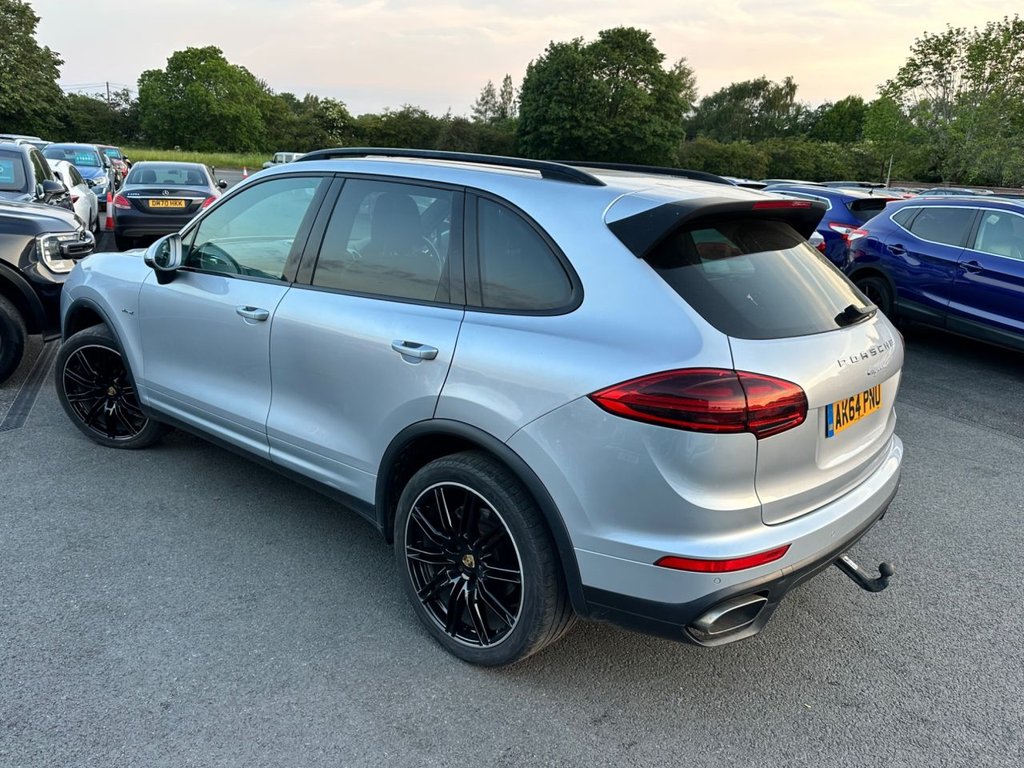 USED 2014 64 PORSCHE CAYENNE 3.0 TD V6 SUV 5dr Diesel TiptronicS 4WD Euro 6 (s/s) (262 ps) 