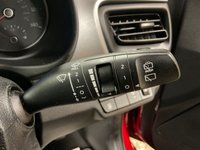 USED 2020 70 KIA STONIC 1.0 T-GDi 2 GPF SUV 5dr Petrol Manual Euro 6 (s/s) (118 bhp) 14,201 MILES ONLY TWO LOCAL OWNERS OUTSTANDING