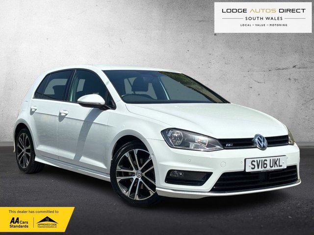 View our Volkswagen Golf 1.4 TSI BlueMotion Tech ACT R-Line Hatchback 5dr Petrol Manual Euro 6 (s/s) (150 ps)