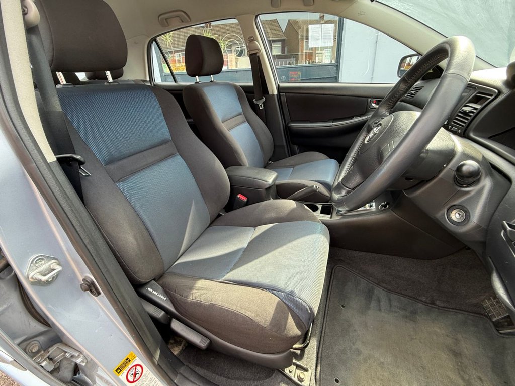 USED 2004 54 TOYOTA COROLLA 1.6 VVT-i T3 Hatchback 5dr Petrol Automatic (190 g/km, 109 bhp) AUTO + BLUETOOTH + RELIABLE