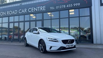 2017 VOLVO V40 2.0 T2 R-Design Nav Plus Hatchback 5dr Petrol Manual Euro 6 (s/s) (122 ps) &pound;8995.00