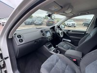 USED 2015 65 VOLKSWAGEN TIGUAN 2.0 TDI BlueMotion Tech Match Edition SUV 5dr Diesel Manual 4WD Euro 6 (s/s) (150 ps) 360&deg; Parking Sensors - Satellite Navigation - Cruise Control