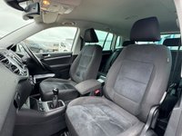 USED 2015 65 VOLKSWAGEN TIGUAN 2.0 TDI BlueMotion Tech Match Edition SUV 5dr Diesel Manual 4WD Euro 6 (s/s) (150 ps) 360&deg; Parking Sensors - Satellite Navigation - Cruise Control