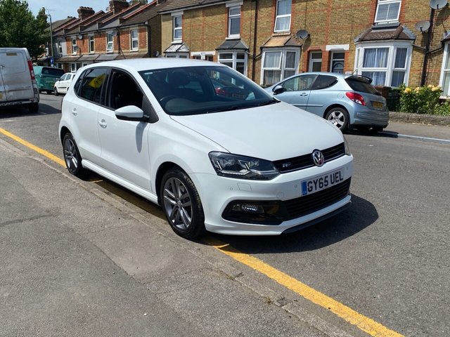 View our Volkswagen Polo range