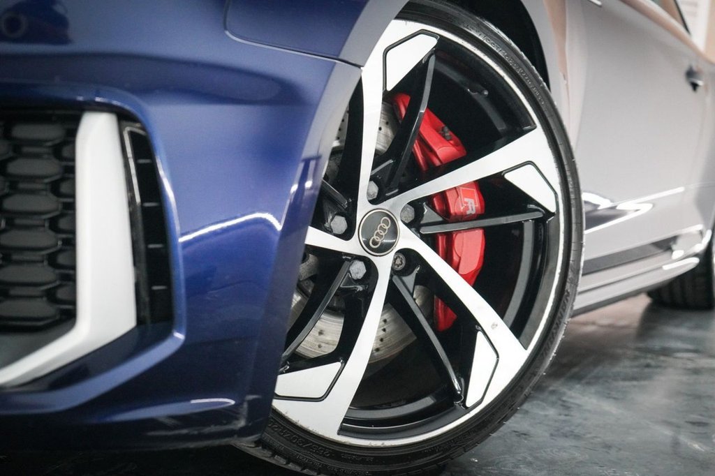 View our AUDI RS5