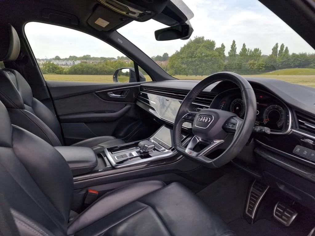 USED 2021 71 AUDI Q7 3.0 TFSI V6 55 Black Edition SUV 5dr Petrol Tiptronic quattro Euro 6 (s/s) (340 ps) FINANCE AVAILABLE