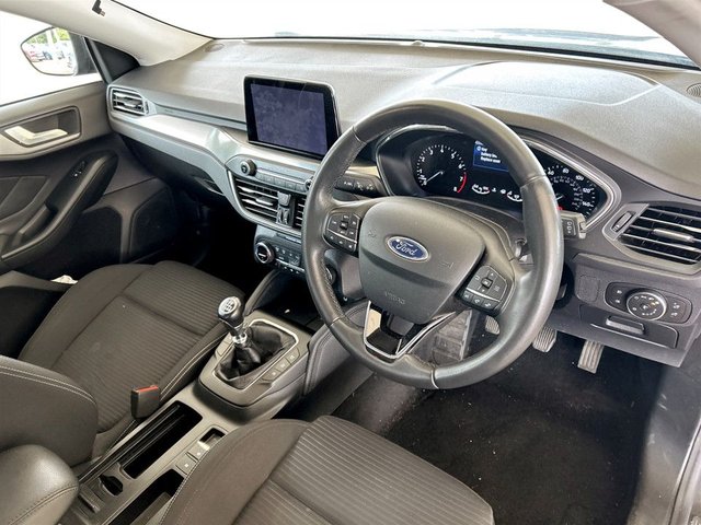 View our FORD FOCUS
