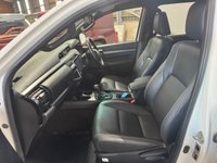 USED 2023 73 TOYOTA HI-LUX 2.8 D-4D Invincible X Pickup Double Cab 4dr Diesel Auto 4WD Euro 6 (s/s) (204 ps) LEATHER+CAMERA+AIR CON