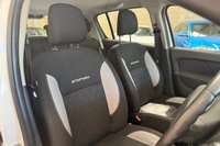 USED 2013 63 DACIA SANDERO STEPWAY 1.5 dCi Laureate Hatchback 5dr Diesel Manual Euro 5 (90 ps) 