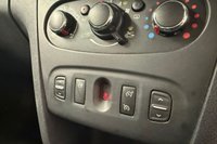 USED 2013 63 DACIA SANDERO STEPWAY 1.5 dCi Laureate Hatchback 5dr Diesel Manual Euro 5 (90 ps) 