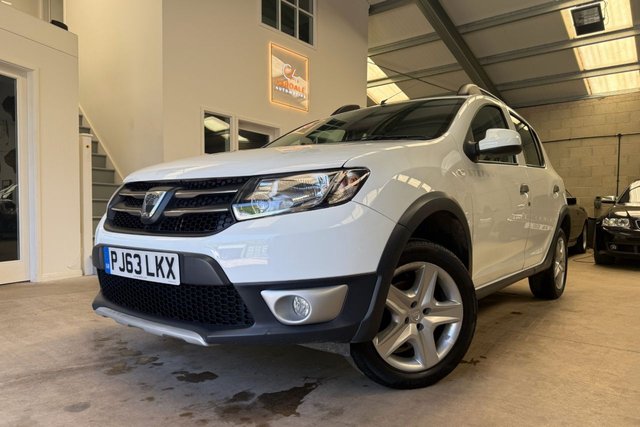 View our DACIA SANDERO STEPWAY